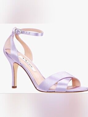 Nina Venus Lavender Crystal Satin Heels Size 7.5 NIB